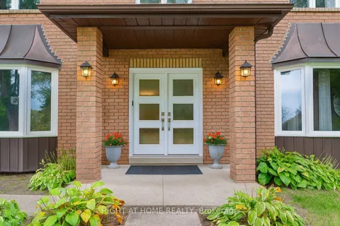 32 Grandview Crescent, ON L3Z 3L1