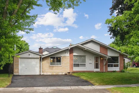 29 Seaton Drive, ON L4G 2J9