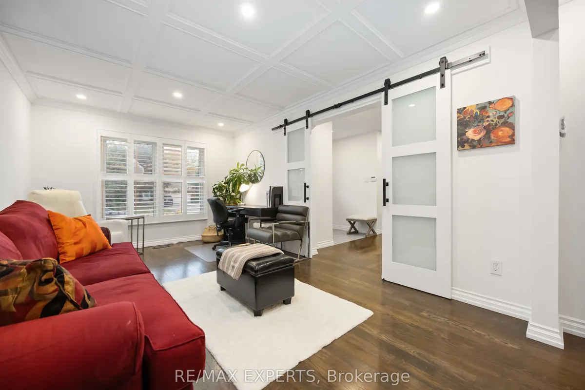 93 Stiver Drive, ON L3Y 7W2