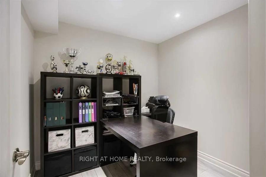 110 Thatcher Crescent, ON L9N 0B9