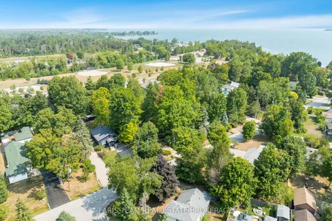 728 Hastings Avenue, ON L9S 1Z3