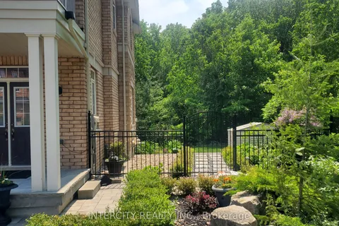 23 Halo Court, ON L6A 4L3