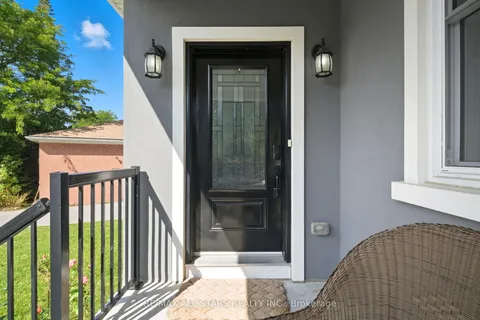 29 Patrick Drive, ON L4G 2A6