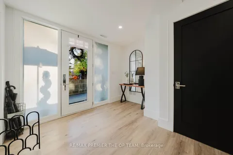 15 Rodcliff Road, ON L0G 1W0