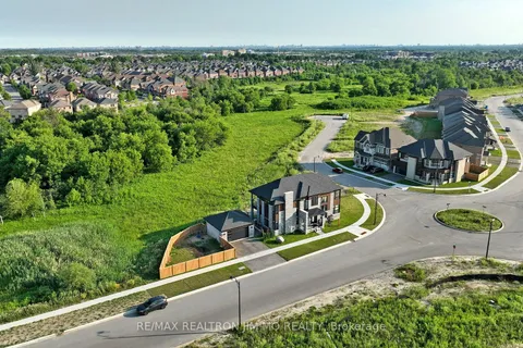 578 Baker Hill Boulevard, ON L4A 0T8