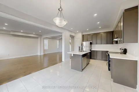 11 Robert Wilson Crescent, ON L4P 0G8