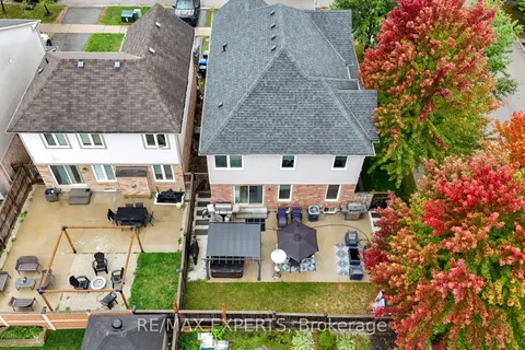 1 Nunn Crescent, ON L9R 0C6