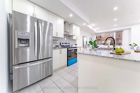 93 Drover Circle, ON L4A 4X2