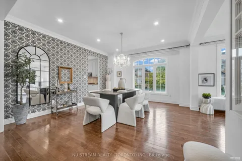 237 Upper Post Road, ON L6A 4K1