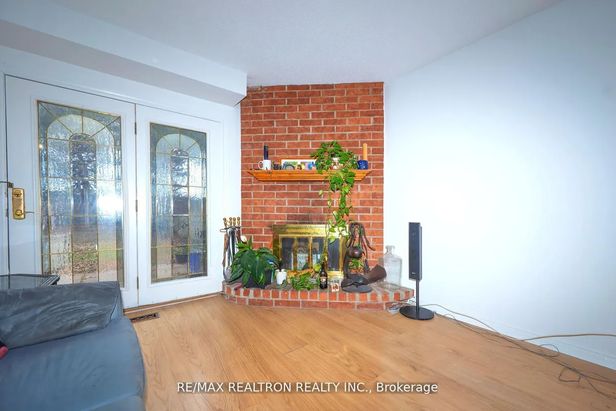 177 North Meadow Crescent, ON L4J 3C4