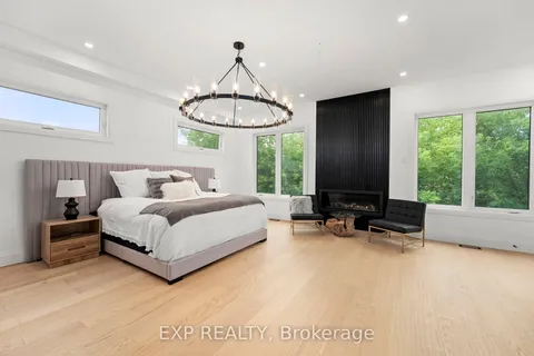 838 Elmwood Street, ON L4P 3E9