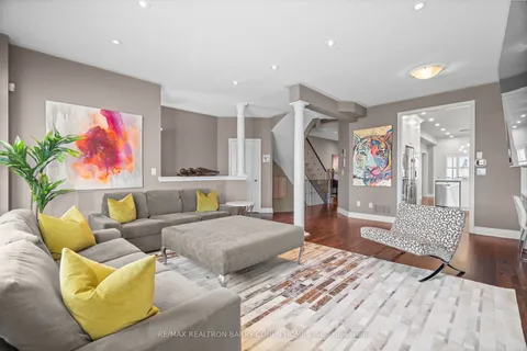 28 Mistywood Crescent, ON L4J 9E6