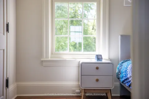 220 Old Yonge Street, ON L4G 6J6