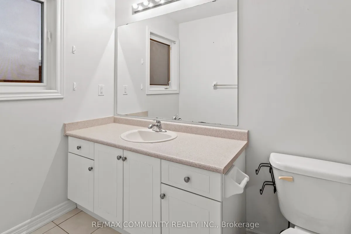 83 Swenson Street, ON L9R 1V2