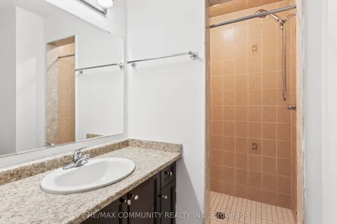 76 John W Taylor Avenue, ON L9R 0C9