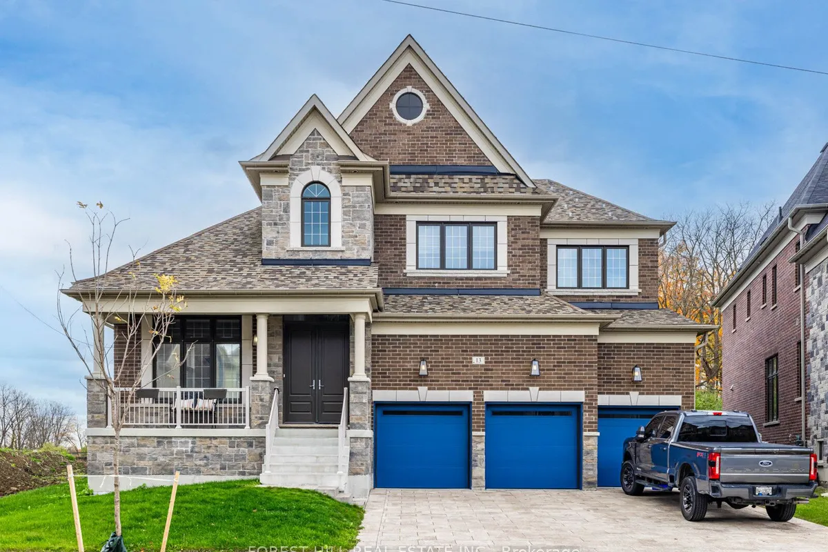 13 Pellegrini Drive, ON L4H 4A2