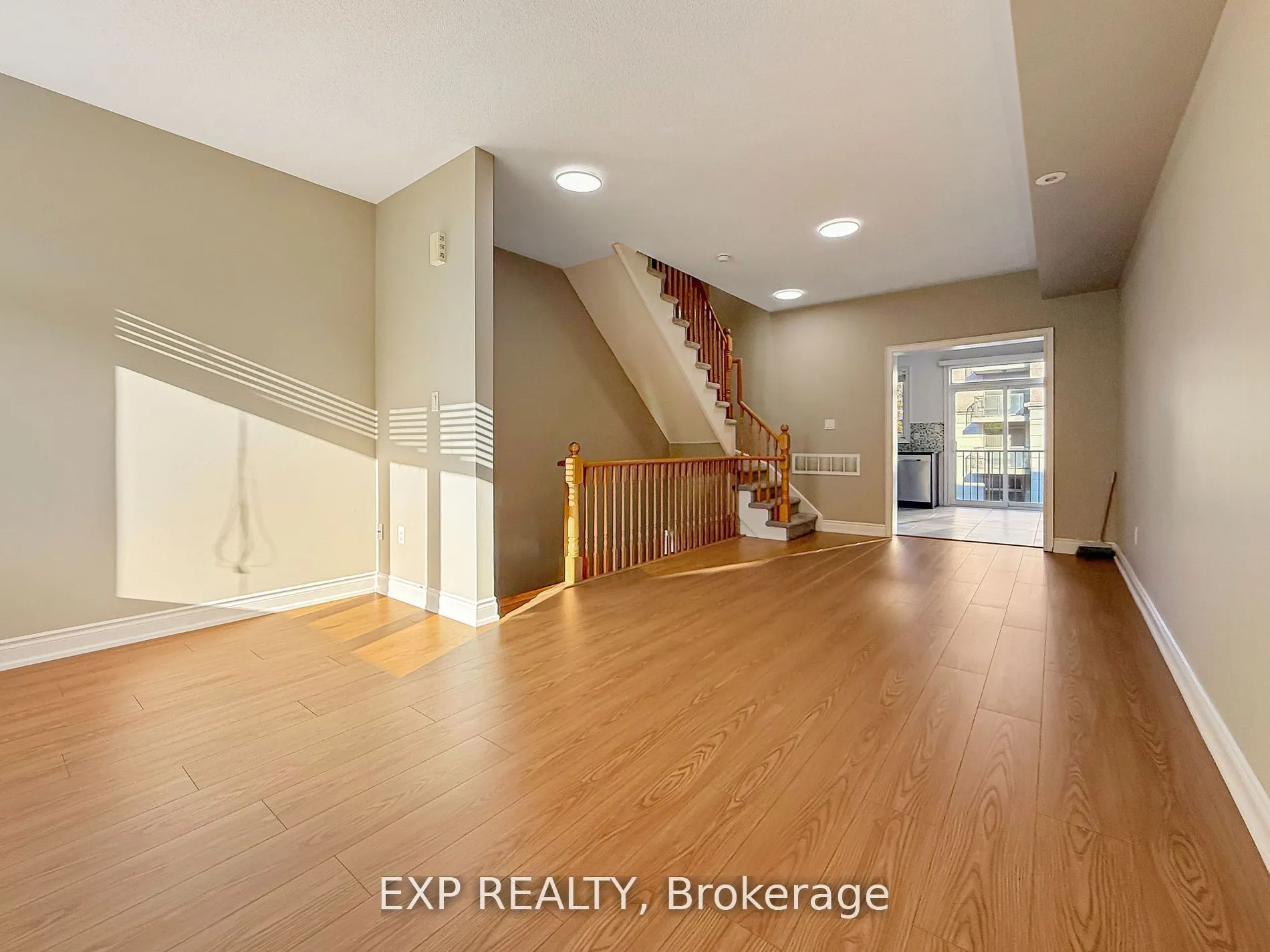 11 Saddlecreek Drive, Markham, ON L3R 0A4