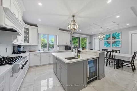 47 Hall Street, ON L4C 4N7