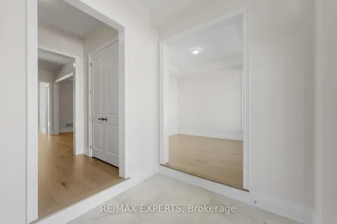 17 Saxby Farm Avenue, ON L7B 1K5