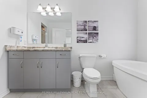 83 Casley Avenue, ON L4S 0K7