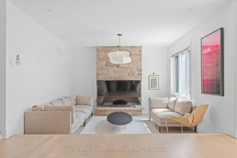 197 Garden Avenue, ON L4C 6L8