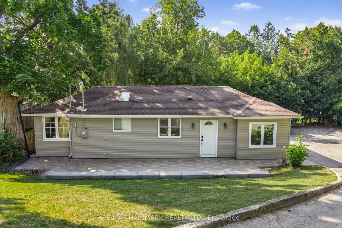 31 Mitchell Avenue, ON L4A 7X3