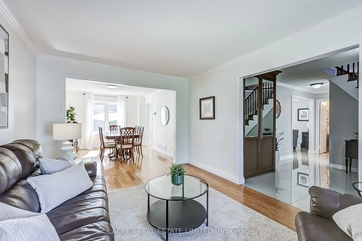 20 Marsh Street, ON L4C 7P5