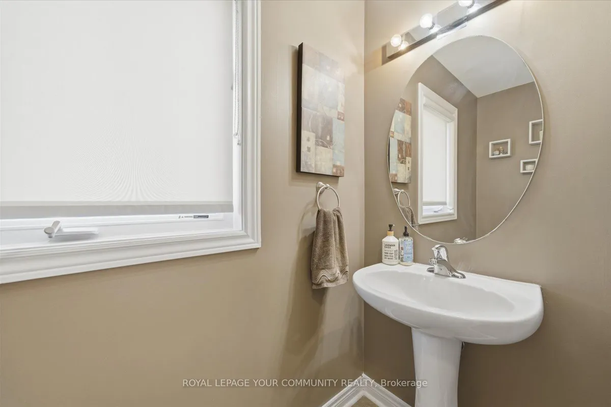 76 Mary Ellen Baker Crescent, ON L4J 0G4