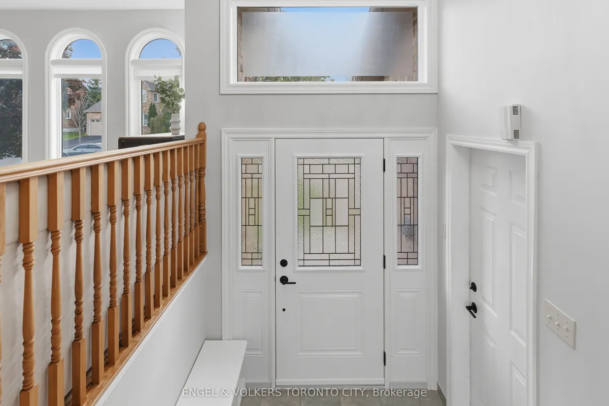 6 Kingsgate Crescent, ON L0G 1M0