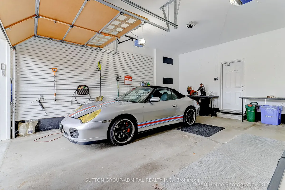 107 Queen Filomena Avenue, ON L6A 0J1