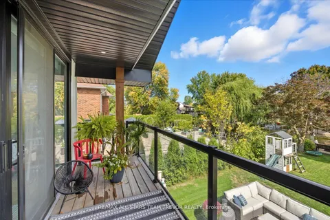 61 Canal Street, ON L4P 1K6