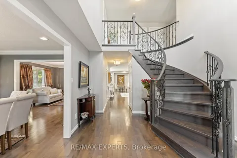 286 Kirby Crescent, ON L3X 1H4