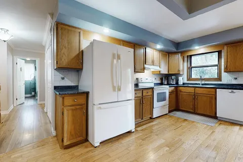 40 Southern Court, ON L0C 1H0