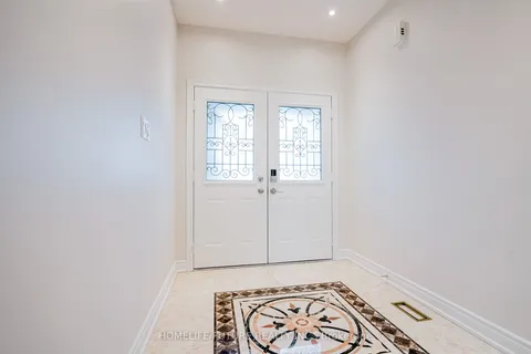 92 Jack Monkman Crescent, ON L3S 0A4