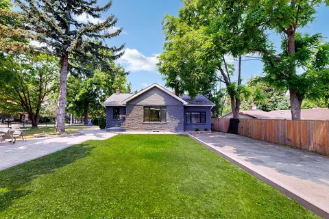 174 LANGSTAFF Road, ON L4C 6N4