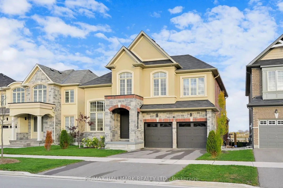 61 Strathgreen Lane, ON L4P 0J3