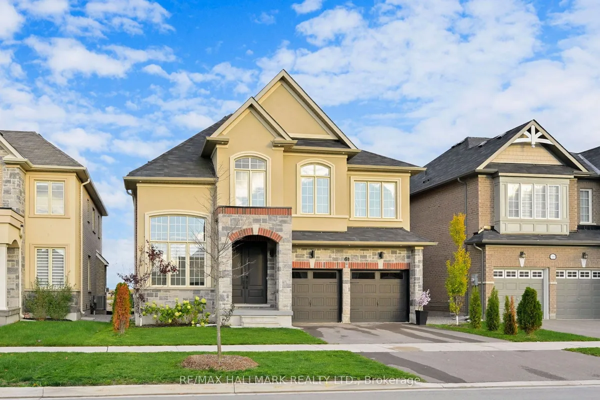 61 Strathgreen Lane, ON L4P 0J3