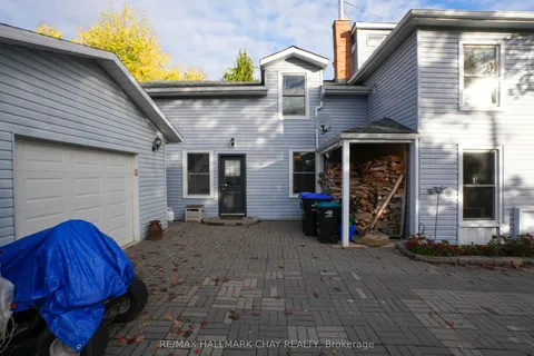 6164 County Rd 13 Road, ON L0M 1J0