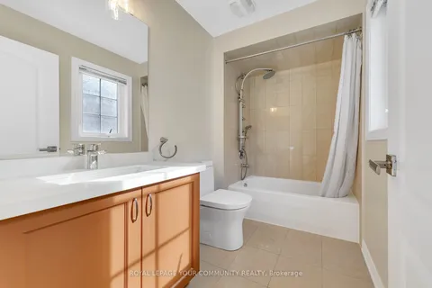 112 Allison Ann Way, ON L6A 0G7