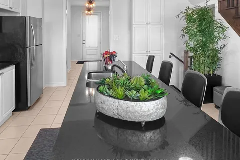 2025 Mullen Street, ON L9S 0J8