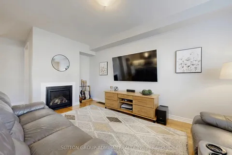 6 Andreeta Drive, ON L4H 4H4