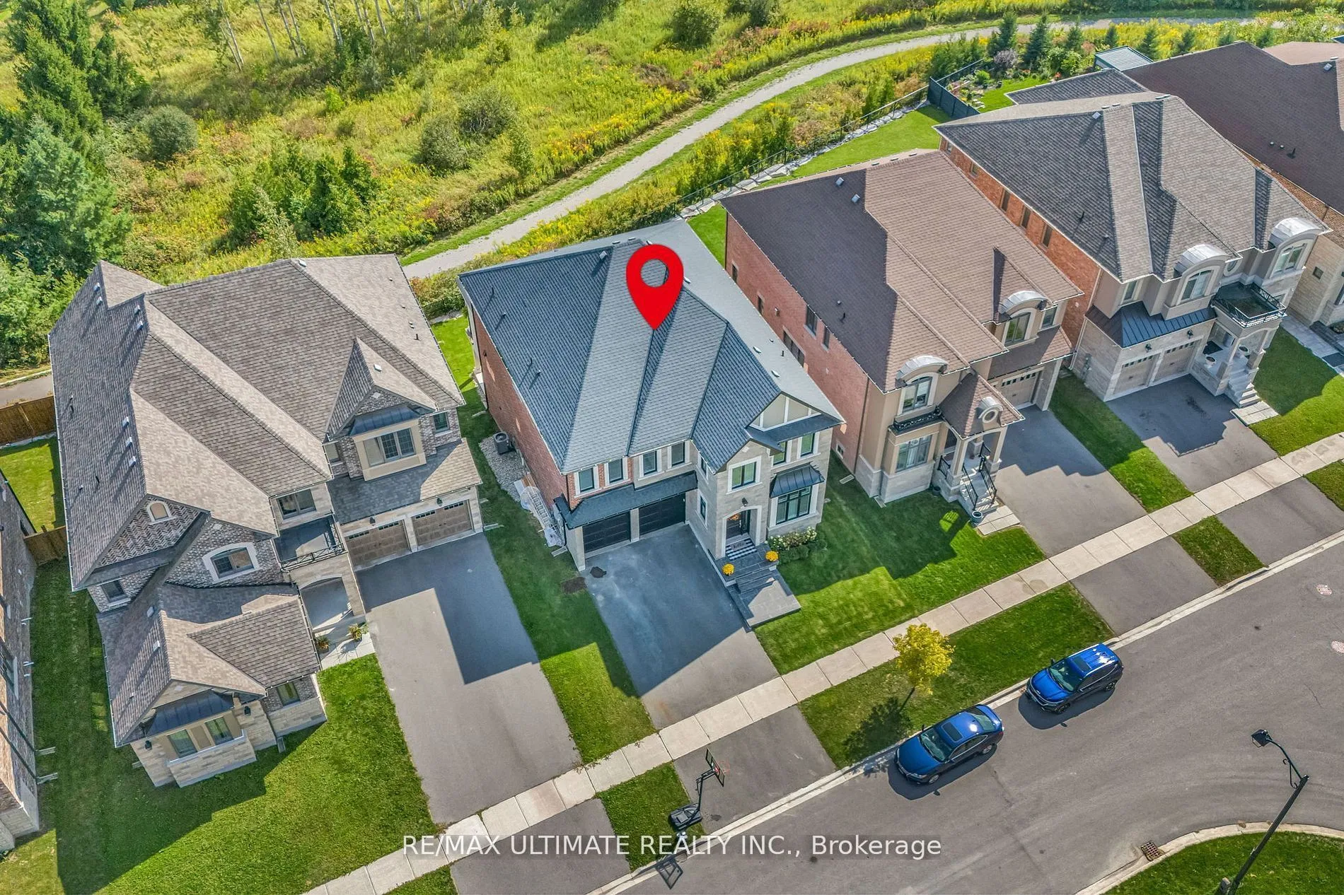 60 Cairns Gate, ON L7B 0P5