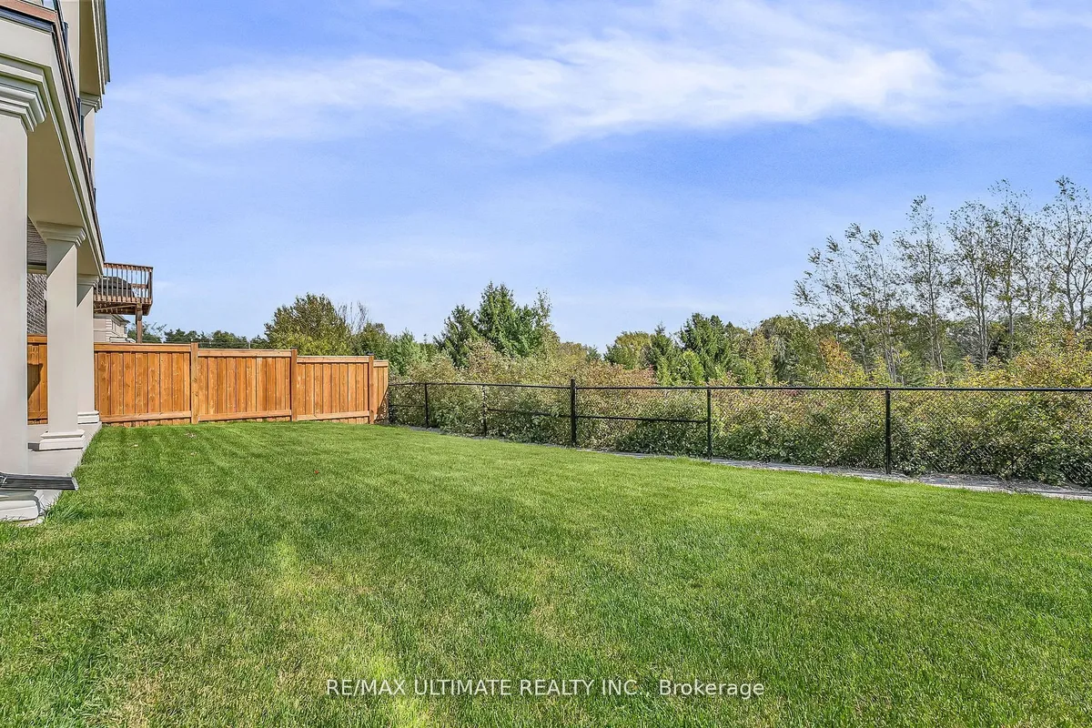 60 Cairns Gate, ON L7B 0P5