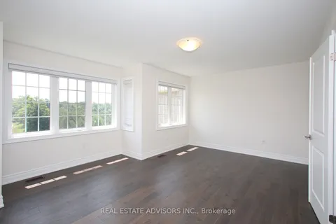 289 Ben Sinclair Avenue, ON L9N 0Z1