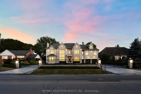 129 Arnold Avenue, ON L4J 1B8