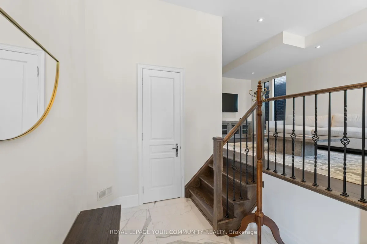 40 Crimson Forest Drive, ON L6A 4C4