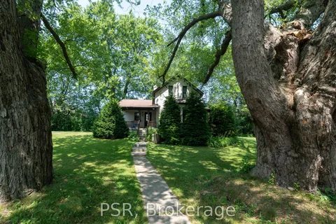 10 Kingscross Drive, ON L7B 1E5