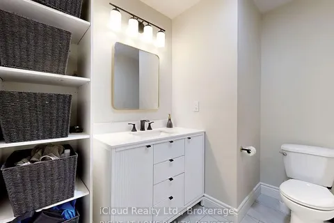 2580 LAKERIDGE Road, ON L9P 1R4