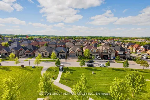 26 Summit Ridge Drive, ON L0G 1T0