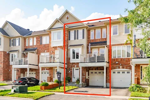 15 Muston Lane, ON L4A 0P9